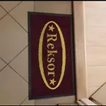 Reksor Apartmán *